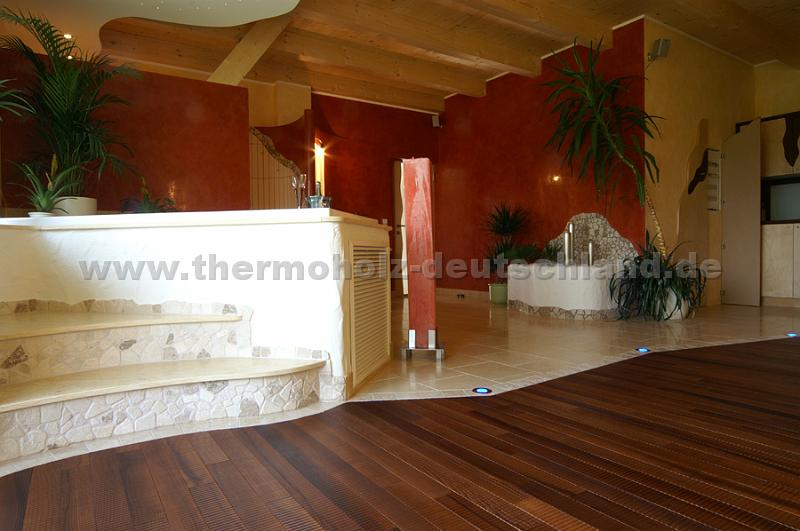 Aqua Boden Thermoesche dunkel.jpg - Aqua Boden Thermoesche Wave Wellness